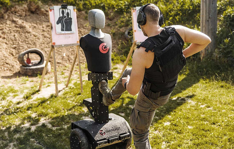 Hit Ran Robot Trainshot AI Shooting Robot